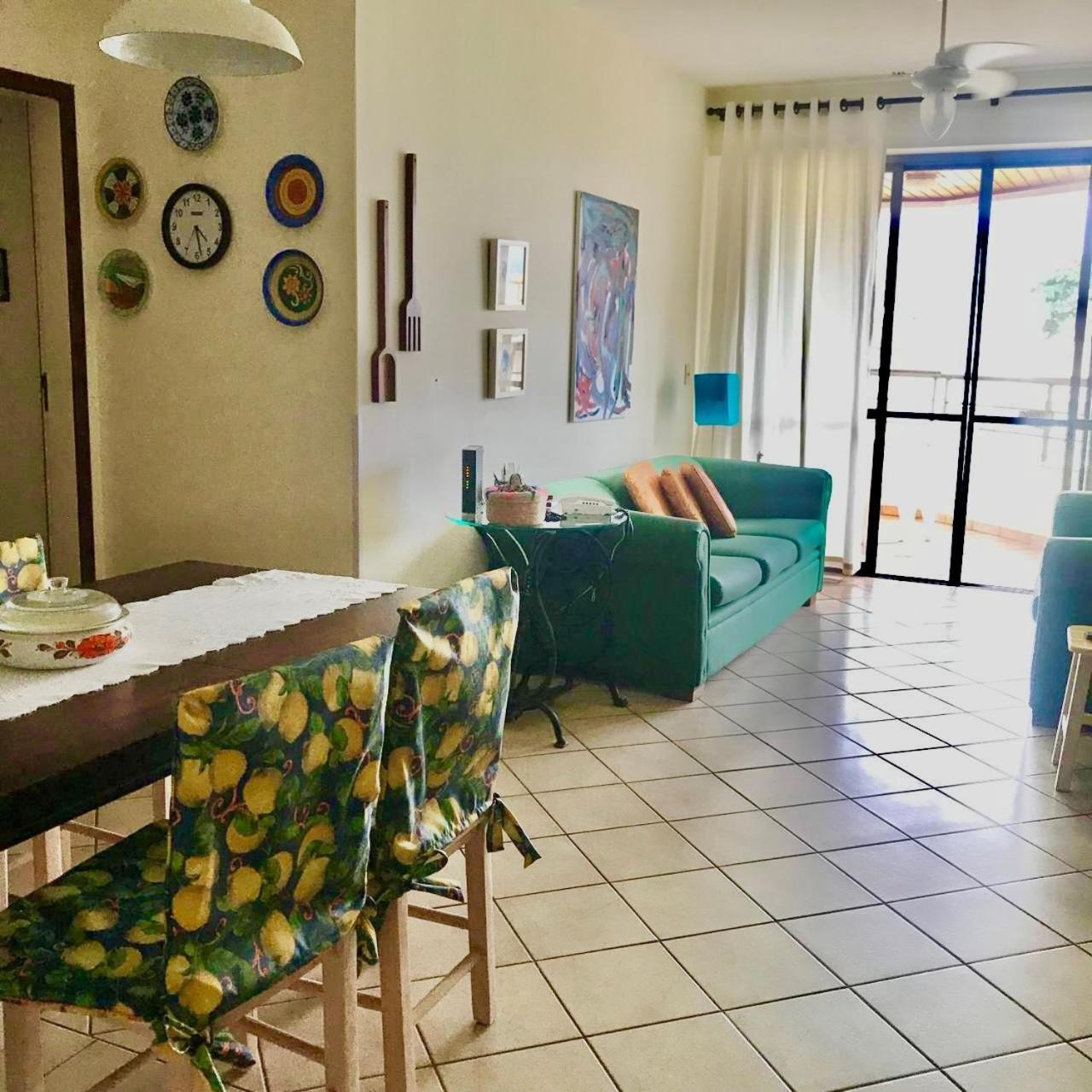 Aptointeiro2quartospraiapontacanas84m² * Florianopolis