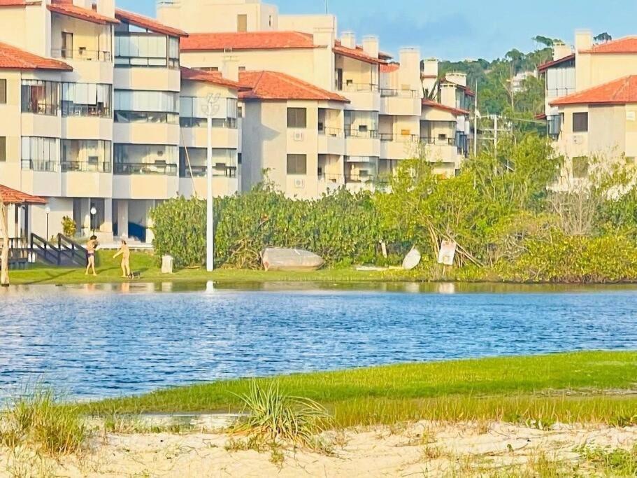Aptointeiro2quartospraiapontacanas84m² *